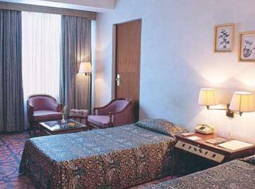 Searock Hotel Bombay Esterno foto